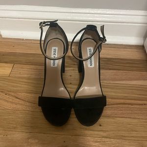 Steve Madden Carson sandal